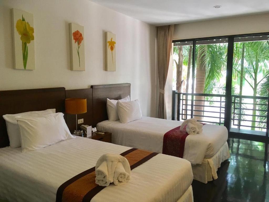 Hotel Suwan Golf & Country Club Nakhon Pathom Exterior foto